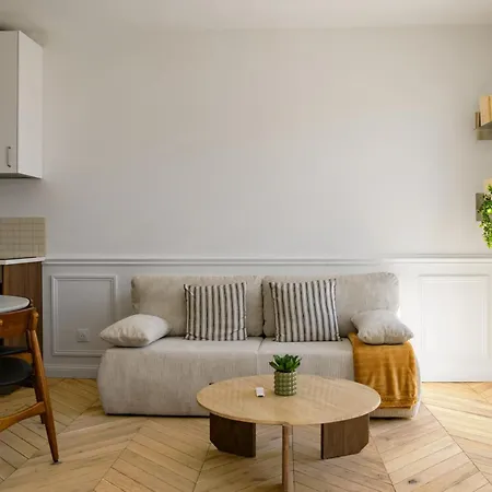 Le Grand Paris - Lumineux Avec Balcon Et Parking Privatif * Vichy