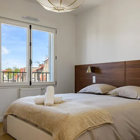 Le Grand Paris - Lumineux Avec Balcon Et Parking Privatif Appartamento *