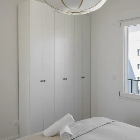Apartment Le Grand Paris - Lumineux Avec Balcon Et Parking Privatif *