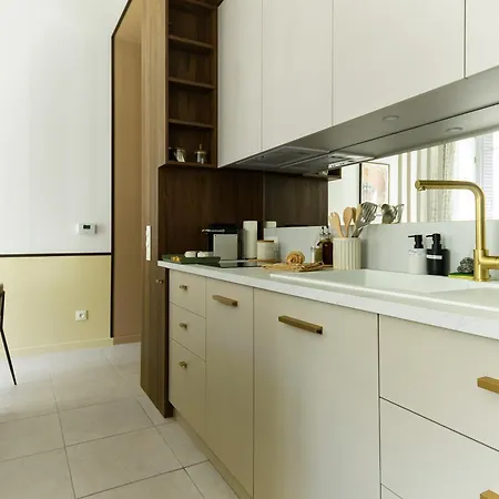 Appartement Paris - Lumineux Avec Parking Privatif *