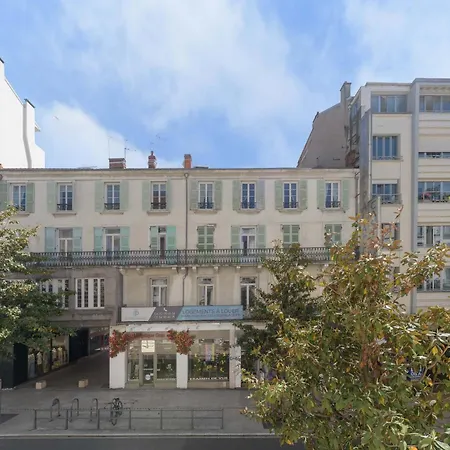 Paris - Lumineux Avec Parking Privatif *